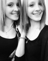 BlondTwins                             :)            