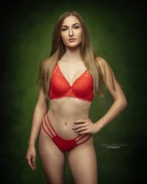 KreatywniKreatywnieMy Model: Olivia
Technika : Autorska (painterly)
Nikon Z7 / Nikkor 85mm 1.8S
https://www.instagram.com/kreatywni_kreatywnie_my/