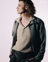 LianaPHOTO FASHION GLANCE

MOEVIR magazine FASHION
July Issue 2024

Publication: @moevir.paris
Photographer: @jmelkowska.photography
Model: @paul_loversi
Model management: @panda_models
MUA&Hair: @paulinaskiba_makeup
Stylist: @aliiicja_
Studio: @