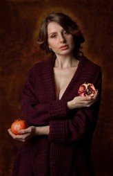 Skowrond Sesja: Golden Pommegranate

Modelka: Aleksandra Salamon. 

MUA: Magda Kapuścinska, Sylwia Chmiel. 