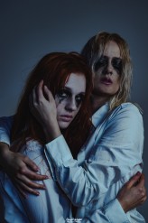 emgie_photos Nightmares 
Models: Magdalena Frost, Milena Frączek 
Mua: Ewa Czaplejewicz, Marta Perkowska