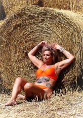 Crazy                             Sesion#bikini#women#orange#            