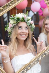 OnRobi                             Karolina            