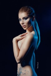 Damian-str Modelka: Paulina
MakeUp: Martyna
Retusz:Klaudia 
Zapraszam:
www.facebook.com/StraszakDamian