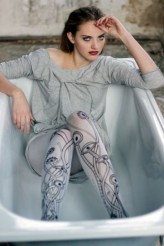 karo_m fot. Monika Lisiecka
mua Magda Sommerfeld- Benrot
styling Hold me tights
http://www.facebook.com/hold.me.tights