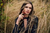 KKateWiS Sesja zdjęciowa w plenerze
Makijaż: Katarzyna Karpała Wizaż i Stylizacja
Zdjęcia: Magdalena Tarach Fotografia
Modelka: Dominika Konarska Miss Śląska 2019r. i III Wicemiss Polski 2019 r.