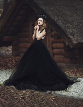 Ventus wizaż :http://www.megamodels.pl/iwona_kwiatkowska.html#p
suknia : Ange Looui