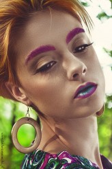 krettki                             Credits :
Model - Karolina Surma /Fashion Color Models Agency/
Collection - Fashion Design Kawala-surma https://www.facebook.com/FashionDesignKawalaSurma/ 
Make Up - Aleksandra Płońska https://www.facebook.com/aleksandraplonska.mua/ 
Assistant             