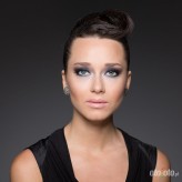 katerynaatamanova tutorial z wykonywania makijażu dla magazynu e-makeupownia, można znaleźć tu: http://issuu.com/ewelinazych/docs/magazyn_pa__dziernik_2014__2_/1?e=7170288%2F9941158 (od str 68)
Fot: Kamil Szaranek
MUA: Anna Błażejewska-Gruza
Fryzura: Kamila P