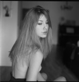 lalunabel backstage/RolleiflexSL66/Tmax400/Nikola