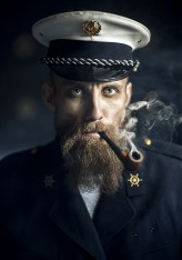 nieustannie                             Sailor Tales III 
XII Plener fotograficzny w Michałowicach
Więcej o zdjęciu:
http://digitalcamerapolska.pl/inspiracje/1881-portret-na-miare-hasselblada            