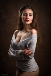 davew Dominika on brown Background.
 If you like my portraits follow me on my Facebook page :)
 https://www.facebook.com/DaveWillemsPhotography