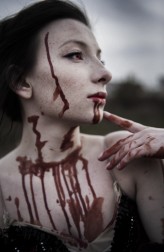 malynaphotography portret halloween- blood