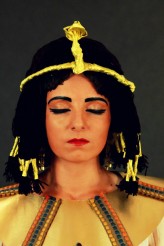 zija CHARAKTERYZACJA STYLÓWKA EGIPT: ANETA SZCZEPANKIEWICZ
MODELKA : SYLWIA ŻEBROWSKA
ZDJĘCIA : WSA
MIEJSCE : WSA WARSZAWA
