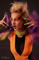 maddyah Model: Karolina Szapiel
Photography: Katarzyna Florczak
Make up/stylist/hair: Magdalena Zalewska