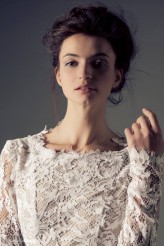 Peliak w sukni ślubnej z kolekcji Miss Bride 2016
Suknie ślubne - atelier Joanna Niemiec
fryzura - Ania Stach
