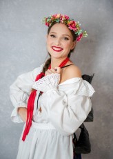 MakeUpByRuda Piękna Paulina w makijażu do sesji w stylu Folk.  

Zdjęcia wykonane przez :
https://www.facebook.com/annaimages.photographe

W studio: 
https://www.facebook.com/PetitStudioTarnow/