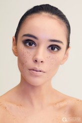 bonitaa Make Up: Ewelina Sroga
Fot: Emil Kołodziej
Szkoła Wizażu i Stylizacj Artystyczna Alternatywa