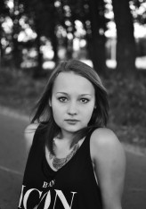 aniaaa15                             .            