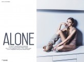 atuni Alone for Jute Magazine

fot | Fanaberia Marta Szczepaniak
mua | Aleksandra Latos Fabryka Makijażu
mod & styl | Anna Zwiefka
production | Jakub Łaptaś kubens.pl