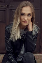 Kilkazlotych                             Modelka: Paulina             