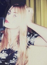 suicideblondee                             .            