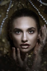 monel make up : Katarzyna Maria Kramnik