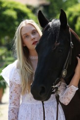 jennyenn_ I love horses ♥