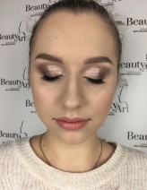 makeupbyhirniak                             Makijaż ślubny w brązach.            