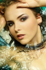 bambi1993 Make up: Ja ;)
Modelka.: Kristina
Fotograf: Miroslaw Greluk 
Key Make Up/Style: Klaudia Utnicka