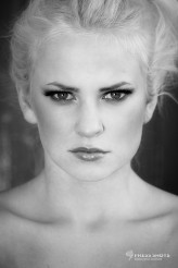 huragankatrina Photographer: Katarzyna Suchorz/ Press Shots
Model: Agnieszka Pik
Make up: Ola/ Oliskova Make Up