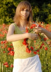 szymondziuba                              Jedne z pierwszych moich zdjęć portretowych, które wykonywałem przed dwoma laty. Liczę na konstruktywne komentarze i porady.            