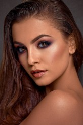 focusedonbeauty Gabi przed mistrzostwami makijażu | światło na kliszy cyfrowej | 2019 | Makijaż: Agini Makeup Artist z agencji MUA Familia