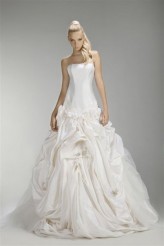 askkitty94                             wedding dress edytorial            