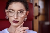 Taravel Muscat Eyewear
Fotograf: Sylwia Krzysiak
Wizaż: Olga Cichoń Makeup
Ubrania: ALUA Fashion