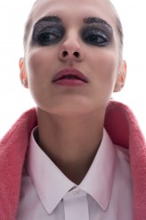 paduszka                             |SHINE ON|

Styling Magdalena Kubica & Zuzanna Borowska
MUAH Margherita Musino
Model Xenia @ Flash Models

Milan, January 2015            