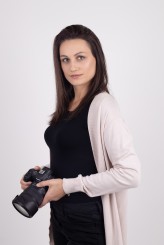 Uchwyconewspomnienia                             Hej, jestem Monika, tym razem to ja byłam fotografowana w moim studio :) Masz ochotę na sesję studyjną, zapraszam do kontaktu :)            