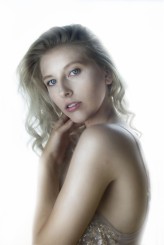 afternoon modelka: https://www.maxmodels.pl/modelka-cieplo-zimno.html
photo, edit, makeup: Iwona Krzepiłko 