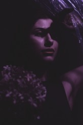 panna_z_aparatem                             model : Julia Pajdowska            