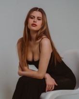 Julia_Vivienne