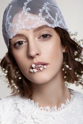 AniaMurias photo: Dawid Tomera
model: Monika Piela
make-up: Anna Murias