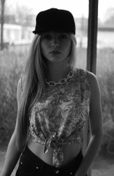 labada sesja dla LaBaDa
fotograf: P.Kamiński
modelka: Majka