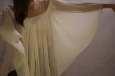 Emilia_Helena plisowana bluzka z obniżoną linią ramion