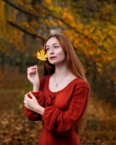 Amelia_Szczepanska                             Jesienny portret
Zdjęcie autorstwa "Jacek Karbowiak Photography"            