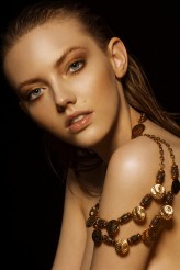 karo_m phot: ANDY Photographer
make up: Natalia Charłan Make Up Artist 