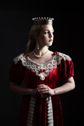 4nna3milia Scarlet Queen

Photo & style & hair: Magdalena Russocka
Dress: Kazimiera Rakus https://www.instagram.com/kazimierarakus/
Model & make-up: me