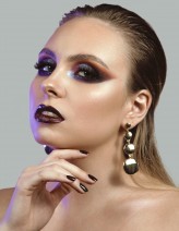 adriannaubych Fot: https://www.facebook.com/ponikly
MUA: https://www.facebook.com/mikachr/