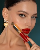 OlhaBereza Retouch: @olha_bereza_retouch
Photography: @Viktor_baz_photo
Makeup Artist: @jilane_makeuoartist