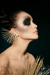 melii_wil mua/styl: Pamela Wilczyńska 
mod: Aleksandra Dobek
Phot: Emil Kołodziej 


publication in Make-up Trendy 