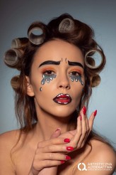 bonitaa Make Up: Aleksandra Szyszka
Fot: Adrianna Sołtys
Szkoła Wizażu i Stylizacji Artystyczna Alternatywa